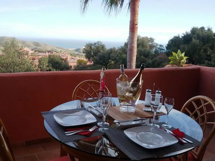 Luxury Apartment With Sea Views, Golf, Gym, Spa, 7 Pools Ojen