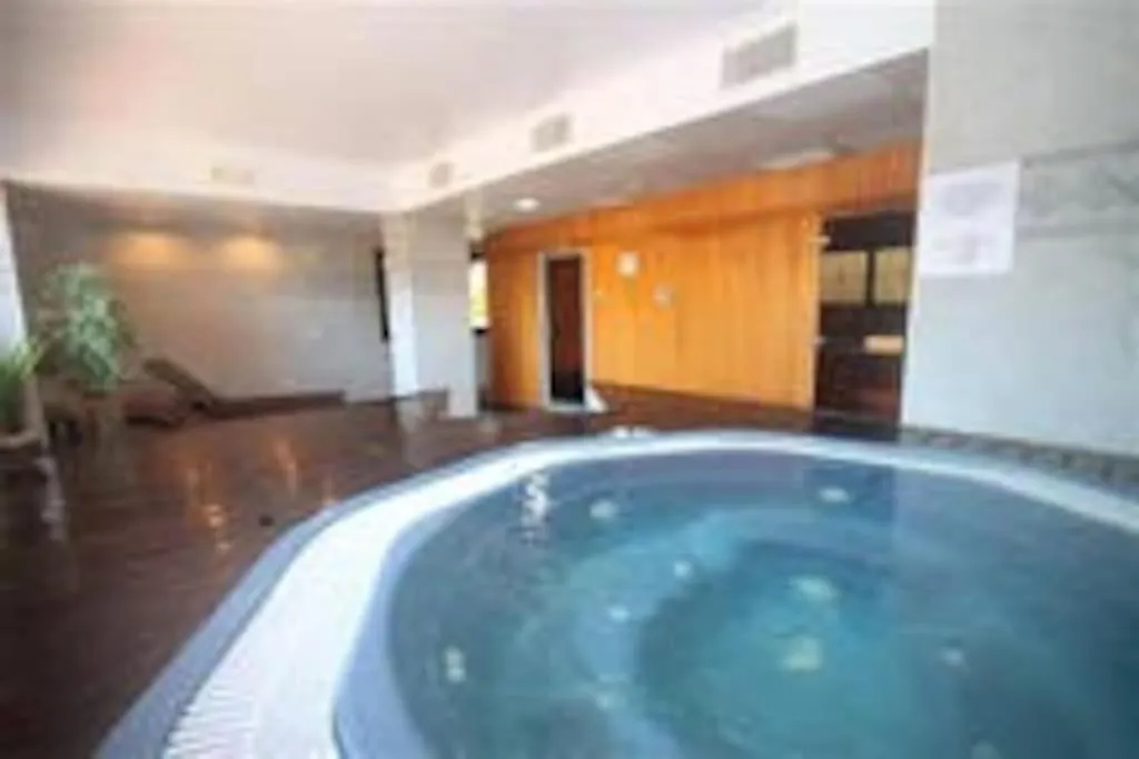Luxury Apartment With Sea Views, Golf, Gym, Spa, 7 Pools Ojen